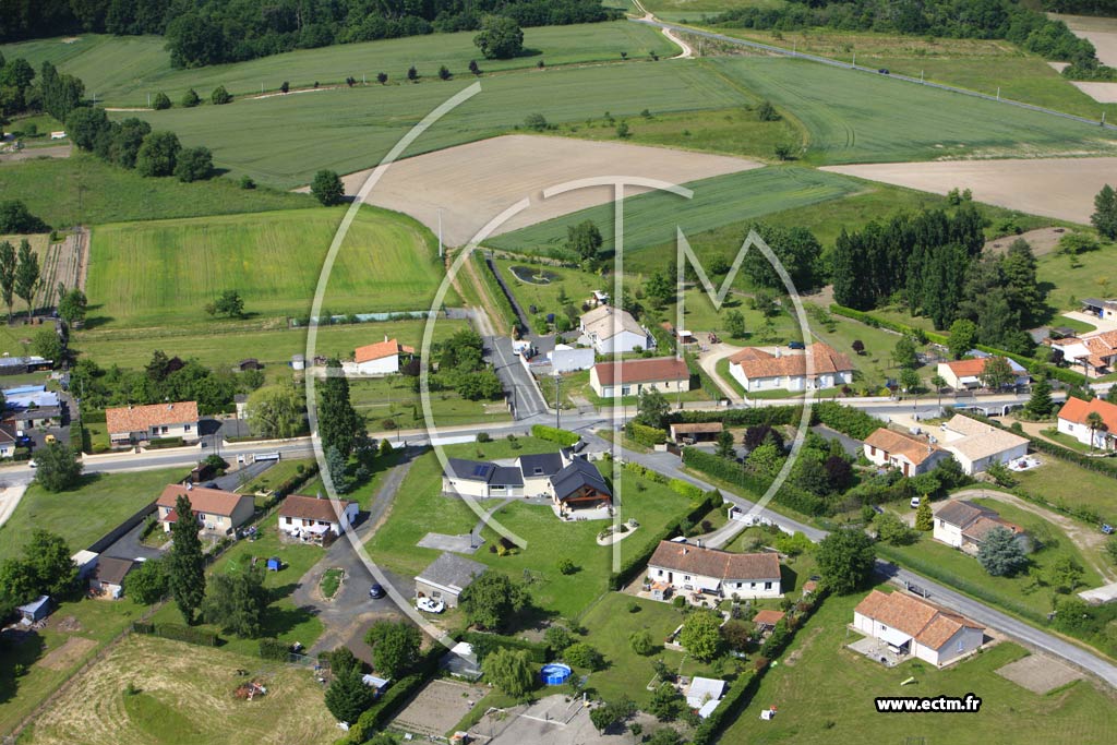 Photo arienne de Vouneuil-sur-Vienne (Pied Sec)