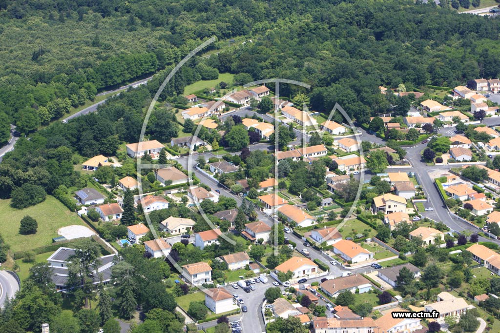Photo arienne de Angoulme (Garenne)