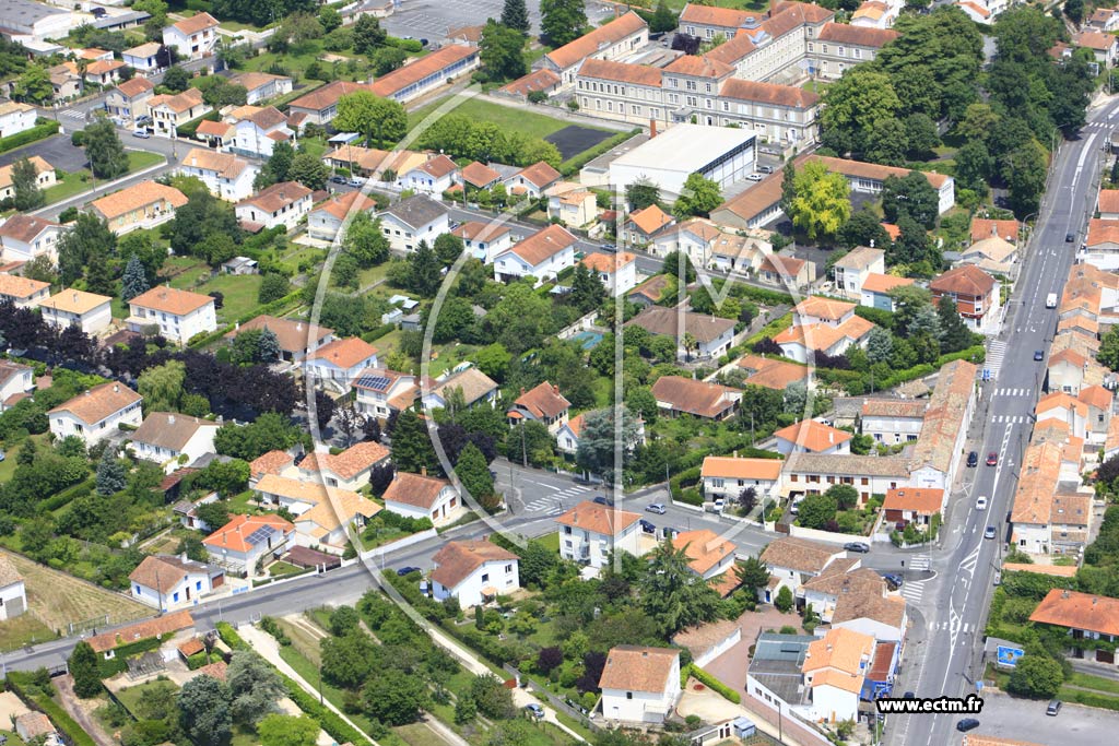 Photo arienne de Angoulme (Ma Campagne-Jean Moulin)