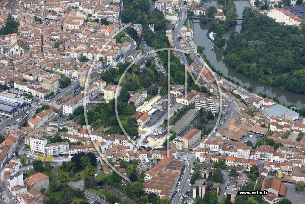Photo arienne de Angoulme (Plateau)