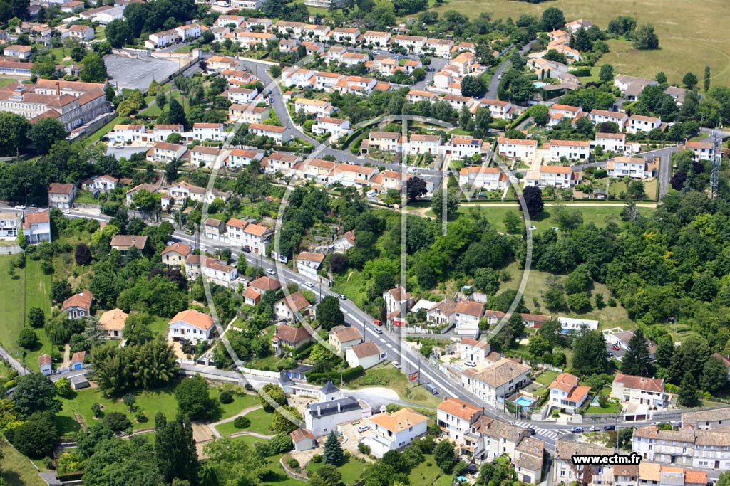 Photo arienne de Angoulme (Plateau)