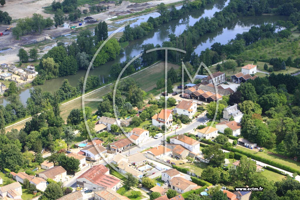 Photo arienne de Flac