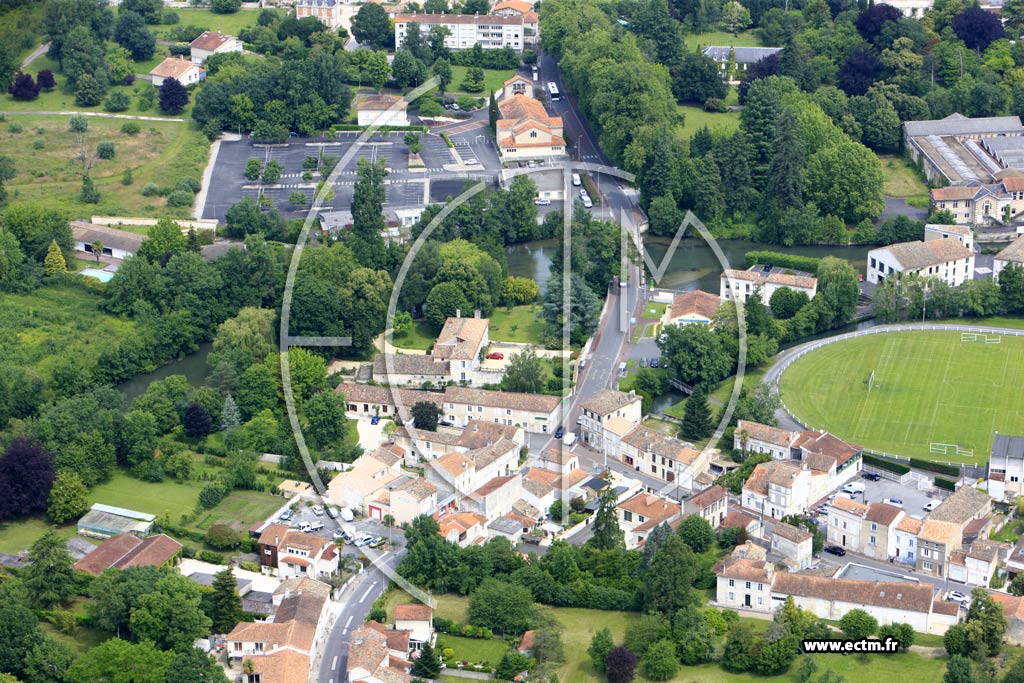Photo arienne de Gond-Pontouvre (Ouest et Sud)