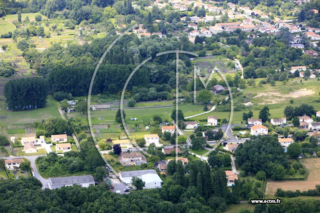 Photo arienne de L'Isle-d'Espagnac (Genvrire)