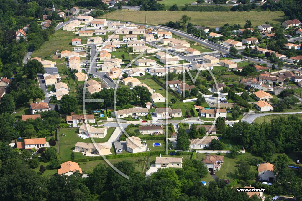 Photo arienne de La Couronne (La Font)
