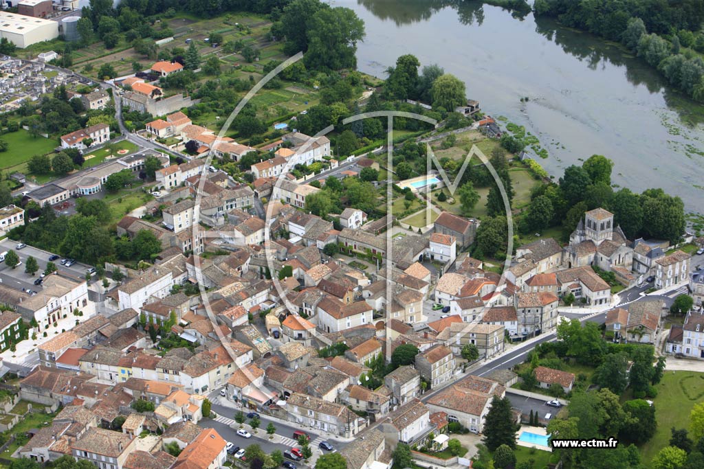 Photo arienne de Magnac-sur-Touvre