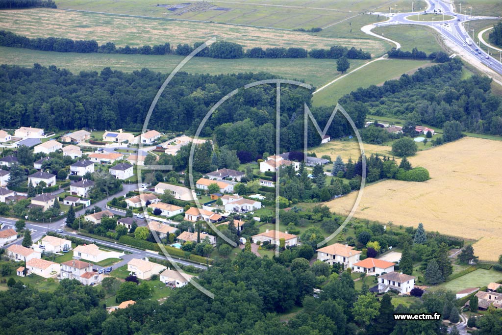 Photo arienne de Magnac-sur-Touvre (Angoulme)