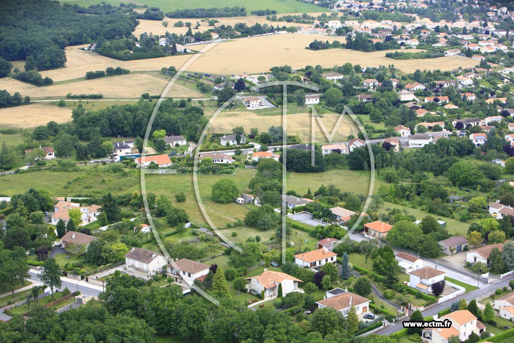 Photo arienne de Magnac-sur-Touvre (Bellevue)