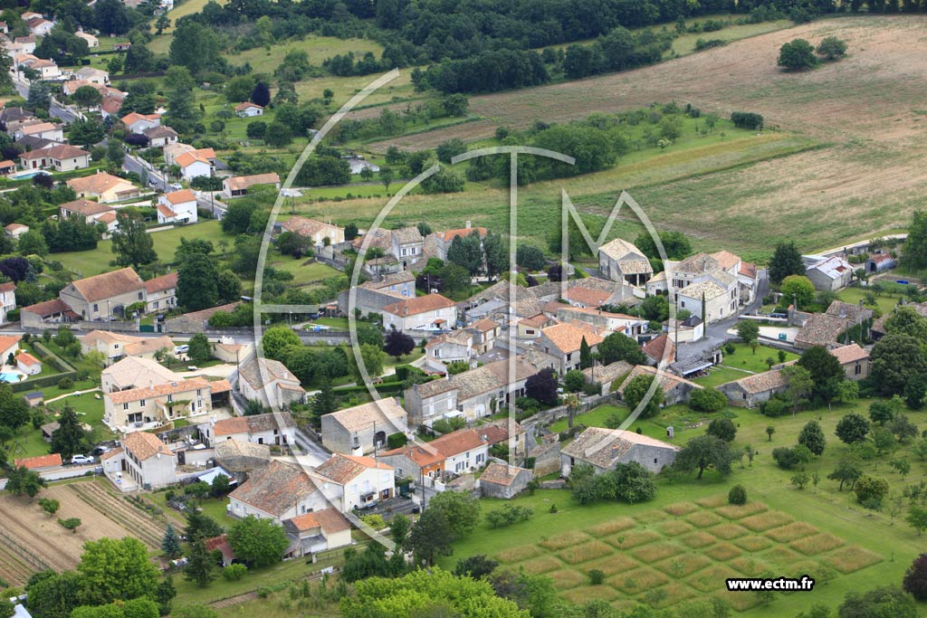 Photo arienne de Magnac-sur-Touvre (Bellevue)