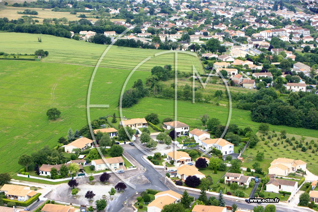 Photo arienne de Magnac-sur-Touvre (Crignolle)