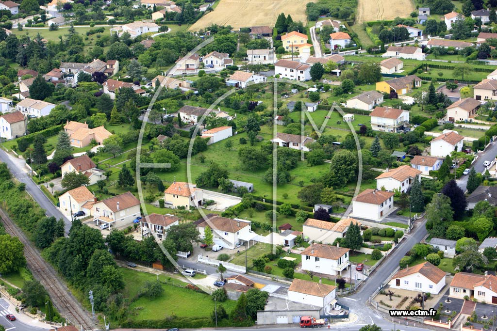 Photo arienne de Magnac-sur-Touvre (Crignolle)