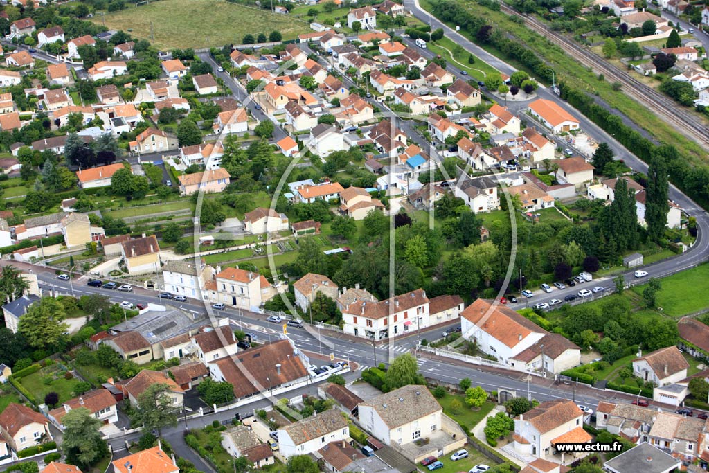 Photo arienne de Ruelle-sur-Touvre