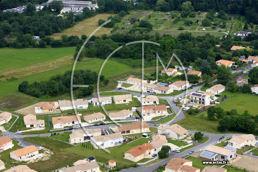 Photo arienne de Ruelle-sur-Touvre (Bel-Air)