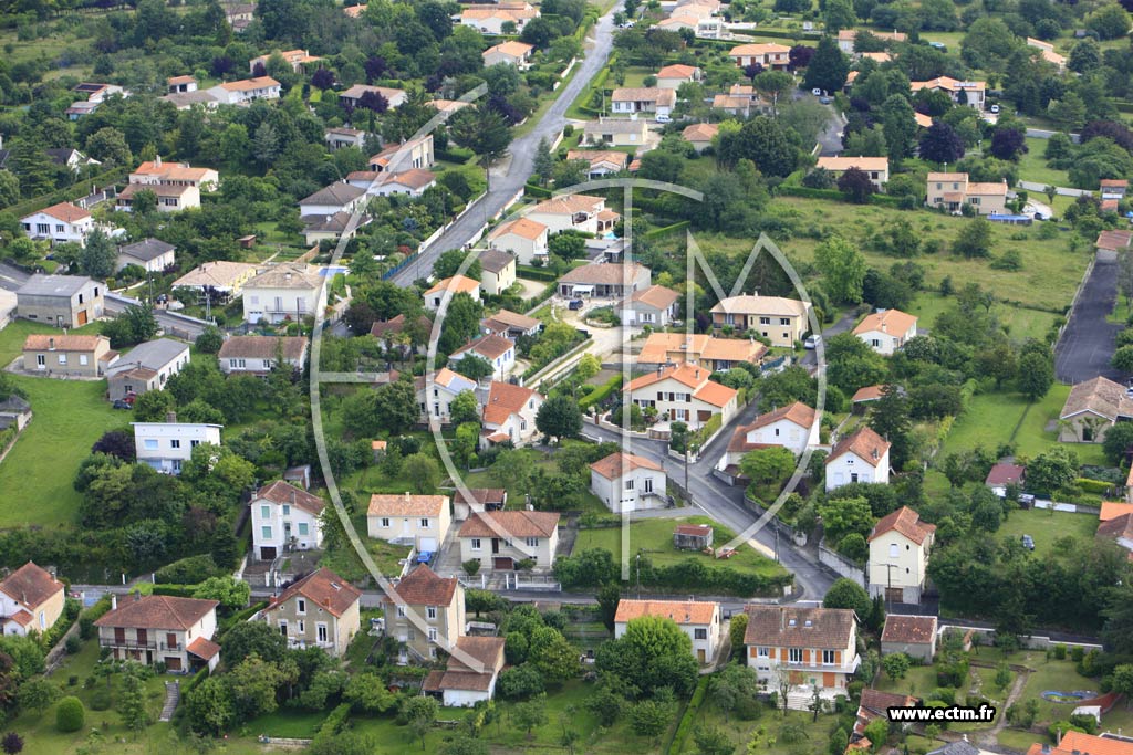 Photo arienne de Ruelle-sur-Touvre (Grands Champs)