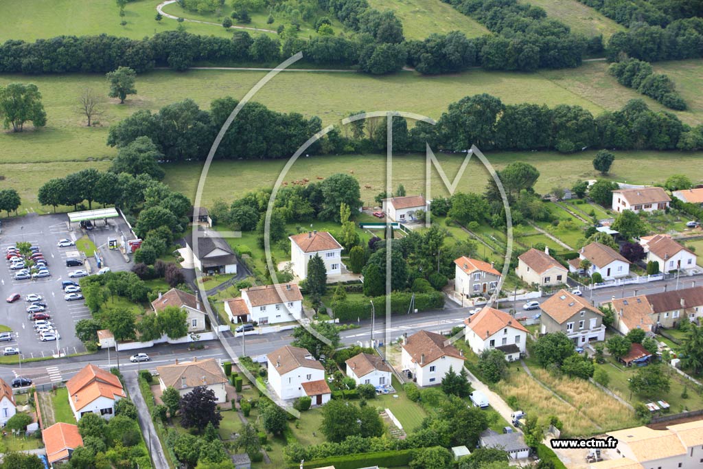 Photo arienne de Ruelle-sur-Touvre (Grands Champs)