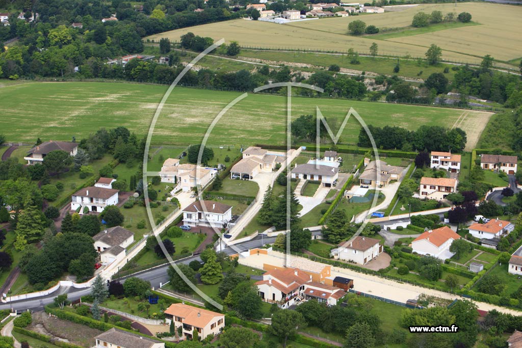 Photo arienne de Ruelle-sur-Touvre (Grands Champs)