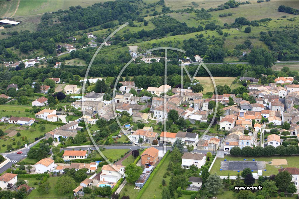 Photo arienne de Ruelle-sur-Touvre (Les Riffauds)