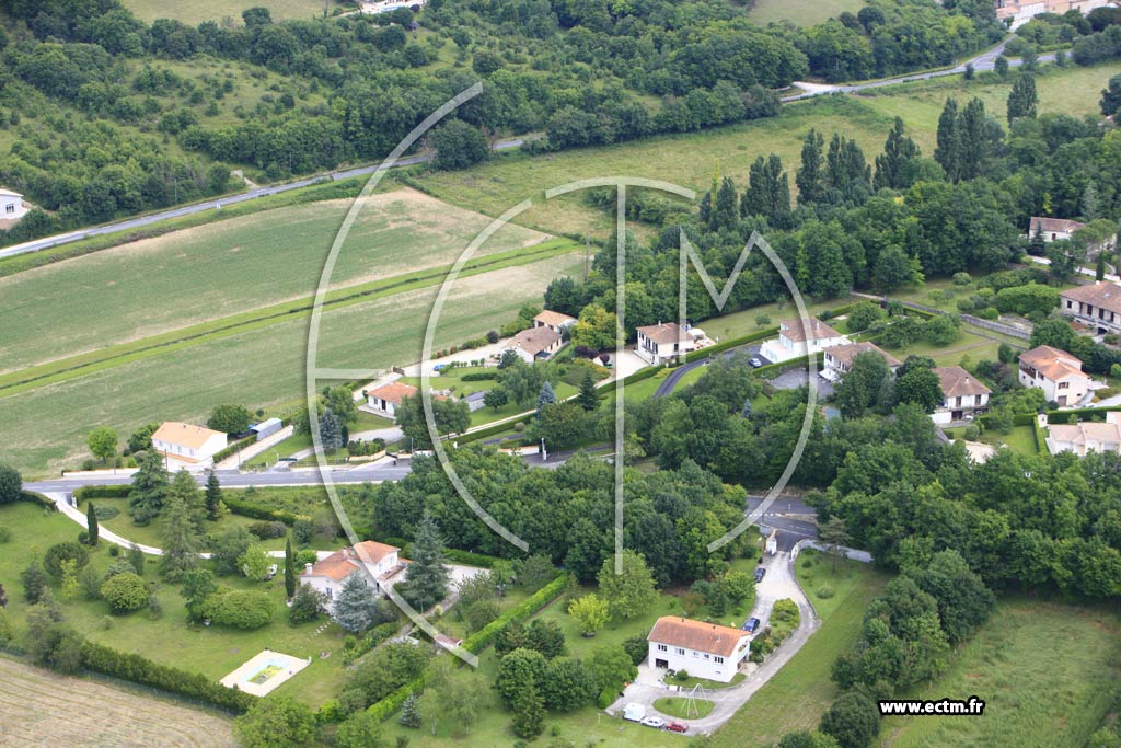 Photo arienne de Ruelle-sur-Touvre (Les Riffauds)