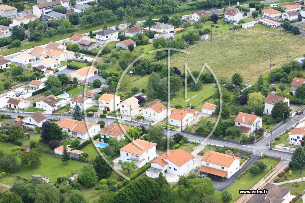 Photo arienne de Ruelle-sur-Touvre (Seguins)