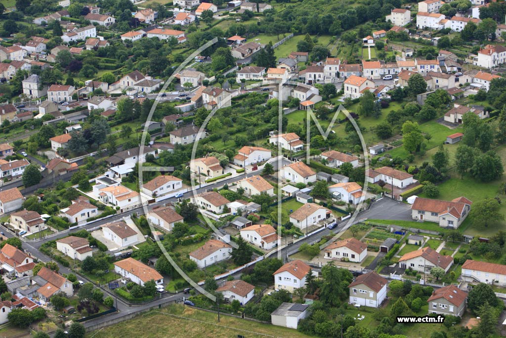 Photo arienne de Ruelle-sur-Touvre (Seguins)
