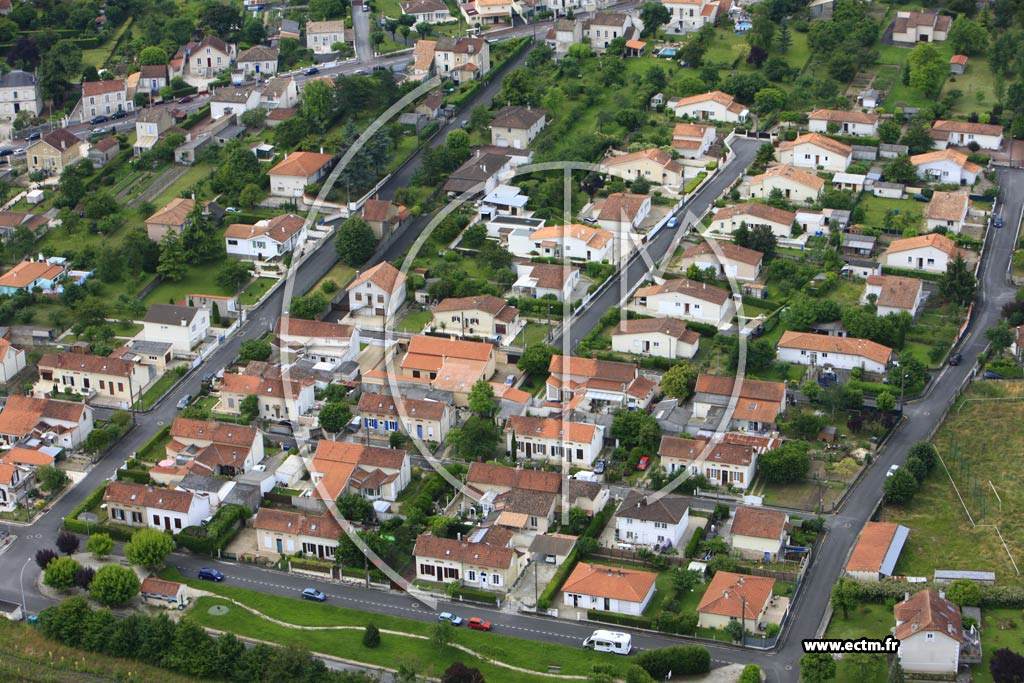 Photo arienne de Ruelle-sur-Touvre (Seguins)