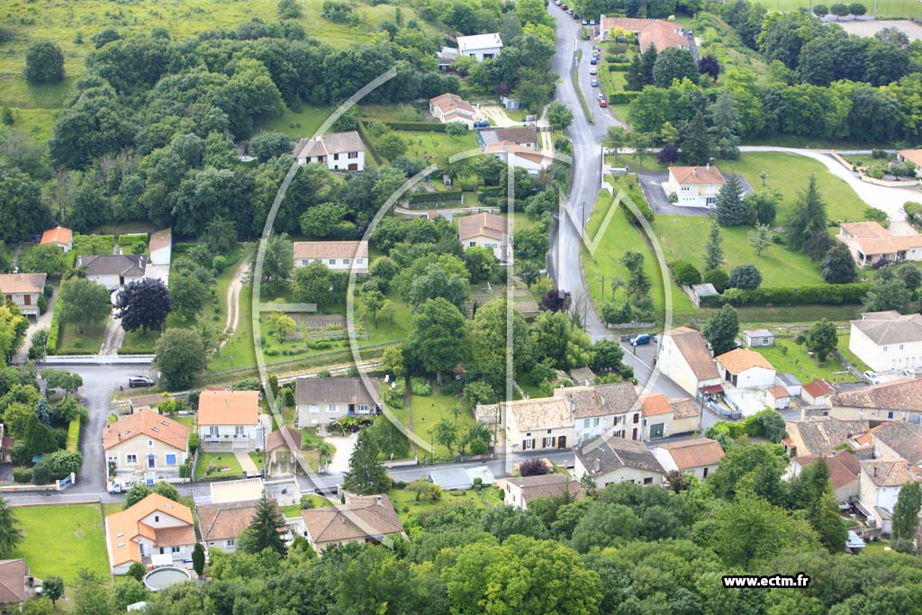 Photo arienne de Ruelle-sur-Touvre (Vaugeline)