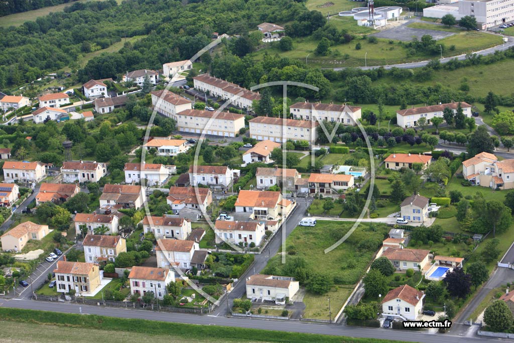 Photo arienne de Ruelle-sur-Touvre (Vesingarde)