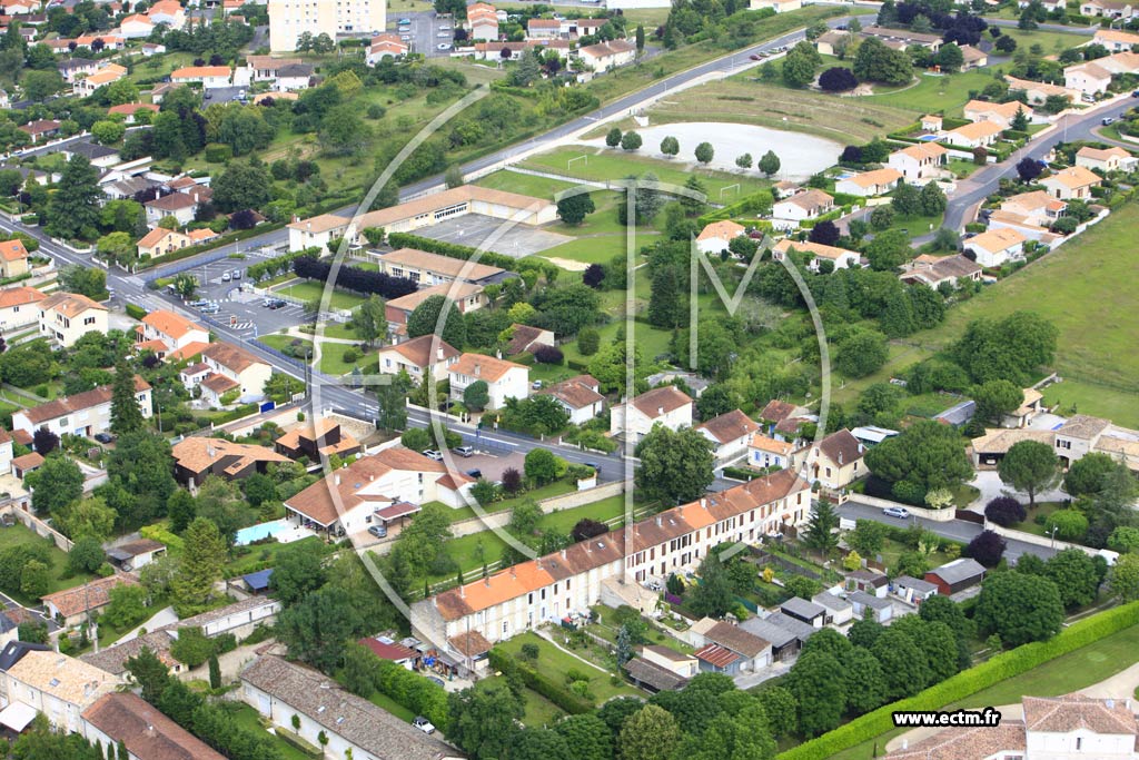 Photo arienne de Ruelle-sur-Touvre (Villement)