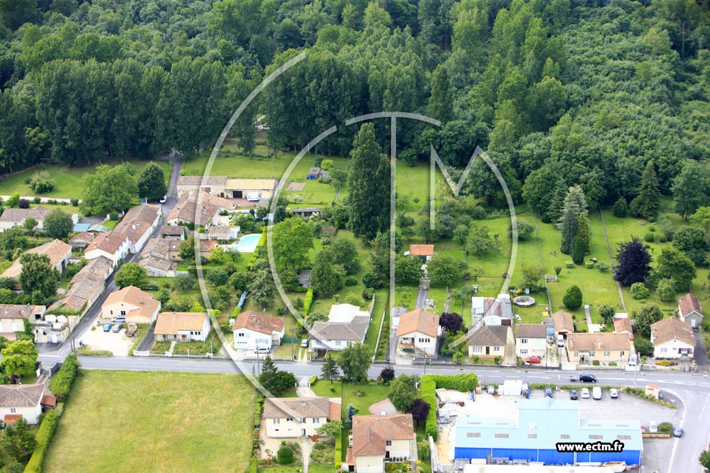 Photo arienne de Ruelle-sur-Touvre (Villement)