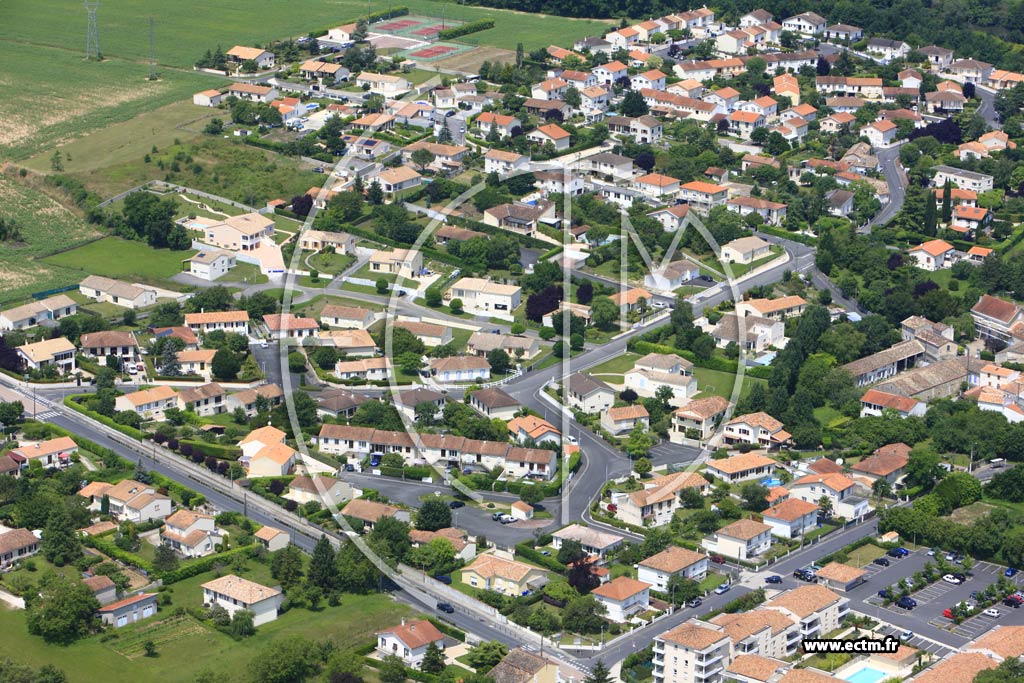 Photo arienne de Saint-Michel (Les Sicauds)