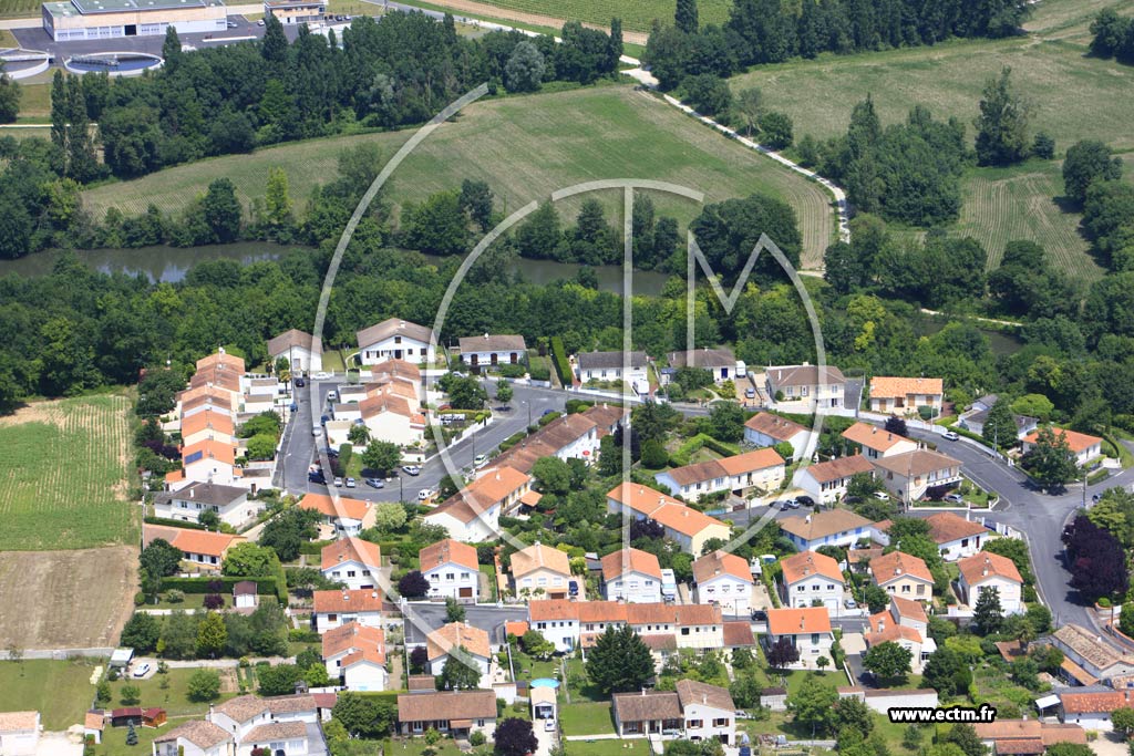 Photo arienne de Saint-Michel (Les Sicauds)