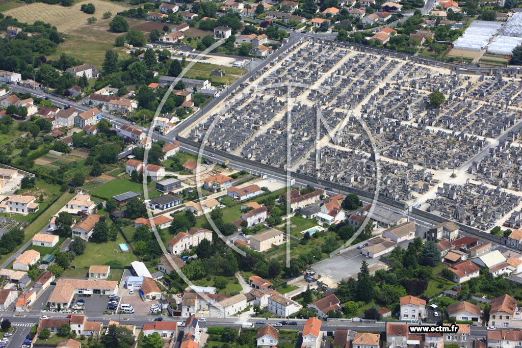 Photo arienne de Saint-Yrieix-sur-Charente (Est)