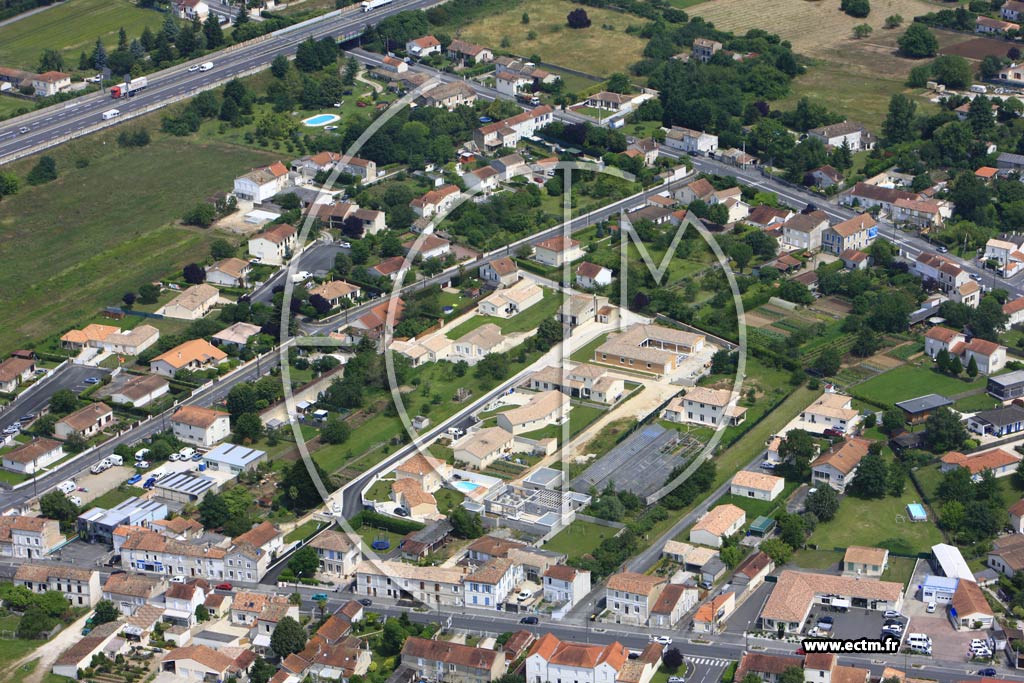 Photo arienne de Saint-Yrieix-sur-Charente (Est)