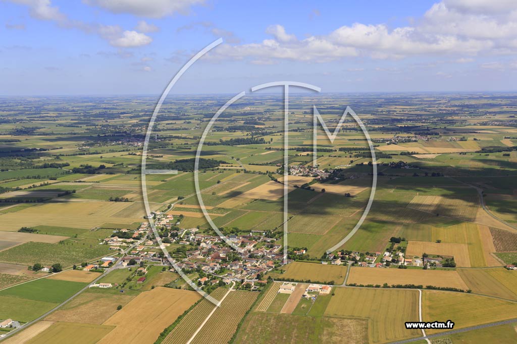 Photo arienne de Chassors (Villeneuve)