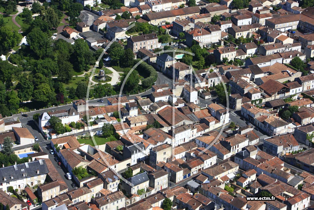 Photo arienne de Cognac (Htel de Ville)