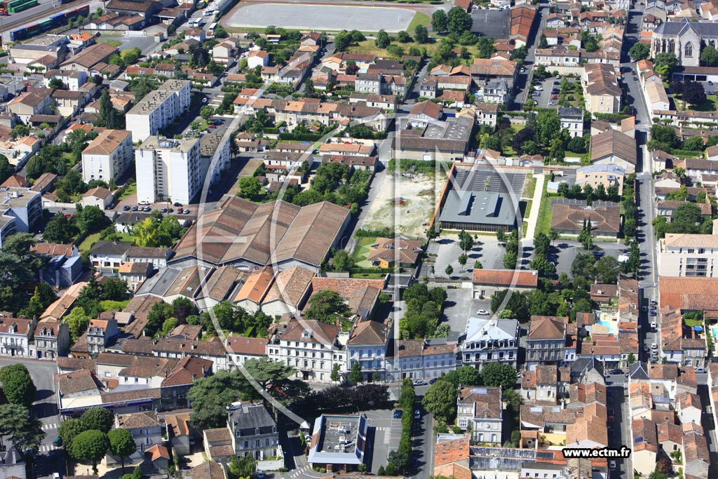 Photo arienne de Cognac (Sacr Coeur)