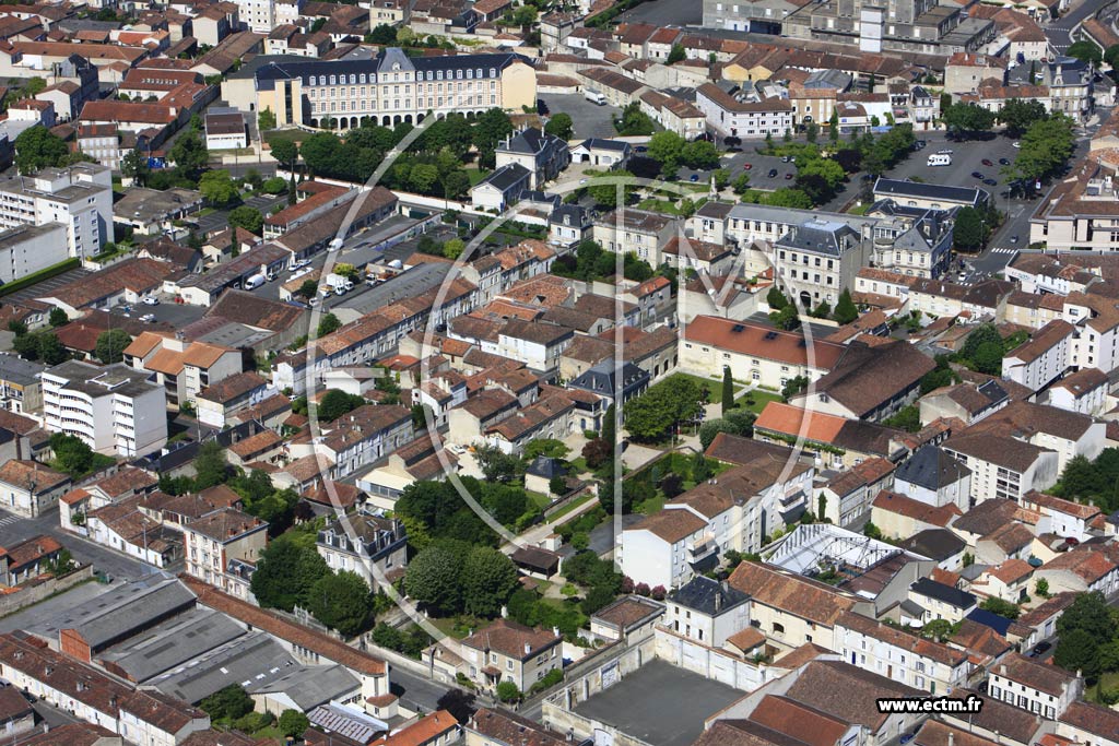 Photo arienne de Cognac (Sacr Coeur)