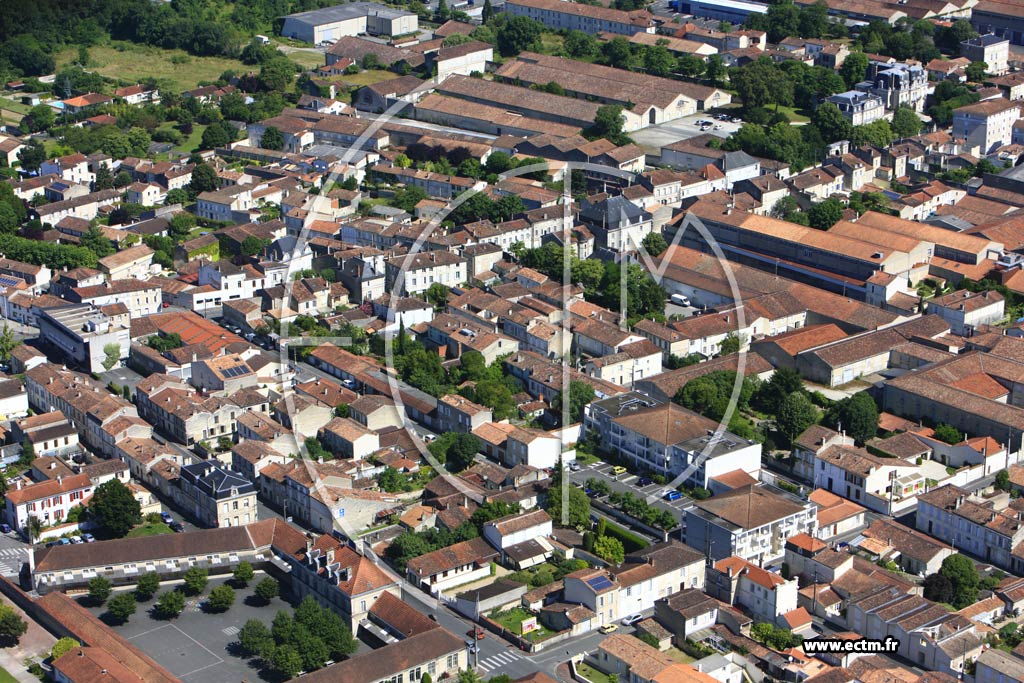 Photo arienne de Cognac (Sacr Coeur)