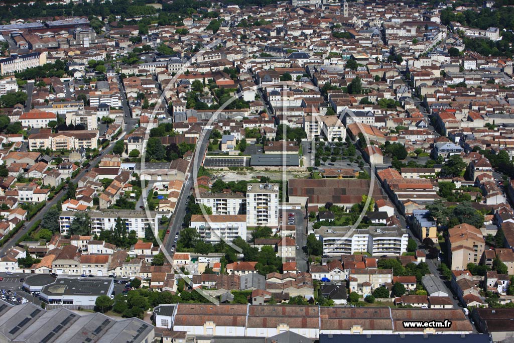 Photo arienne de Cognac (Sacr Coeur)
