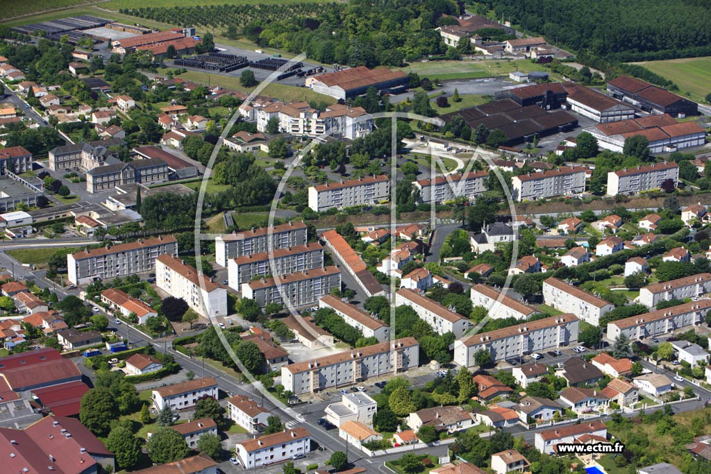 Photo arienne de Cognac (Saint-Martin)