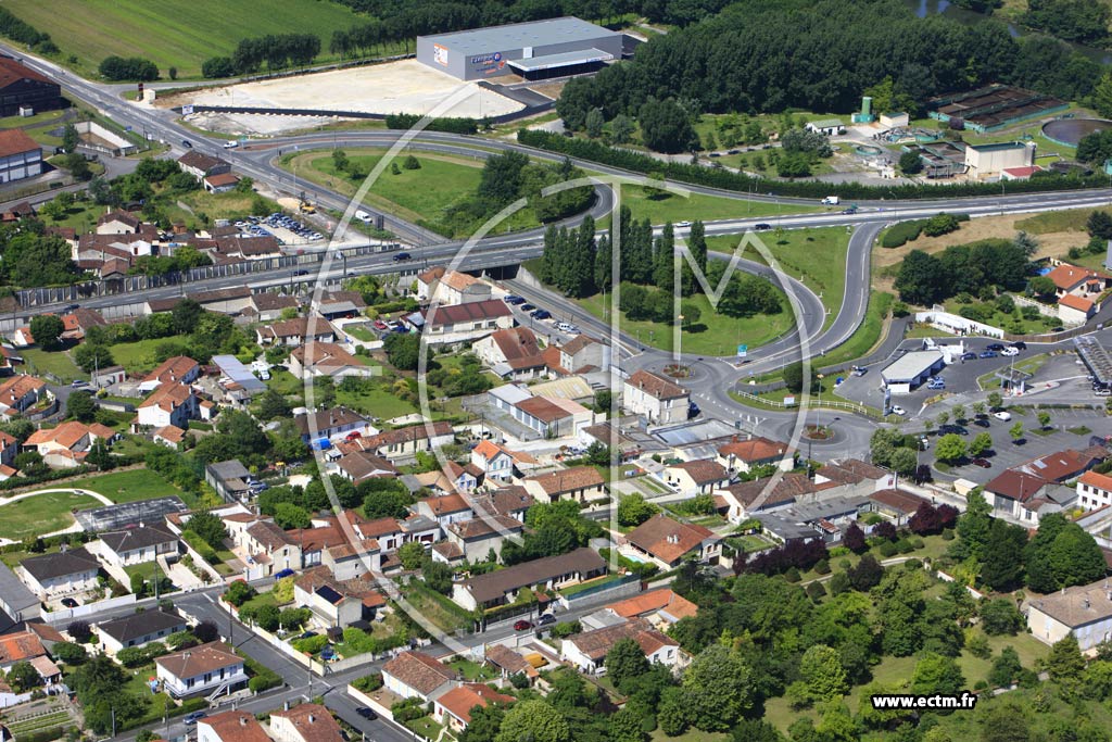 Photo arienne de Cognac (Saint-Martin)