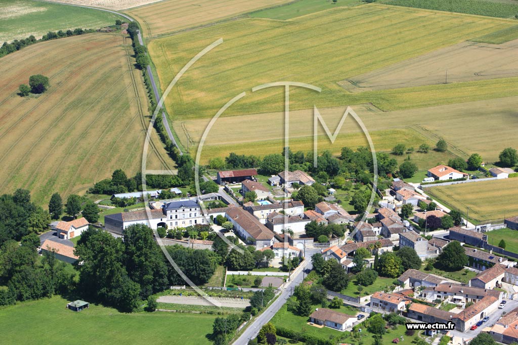 Photo arienne de Jarnac (La Touche)