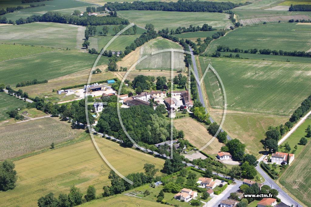 Photo arienne de Jarnac (Nord)
