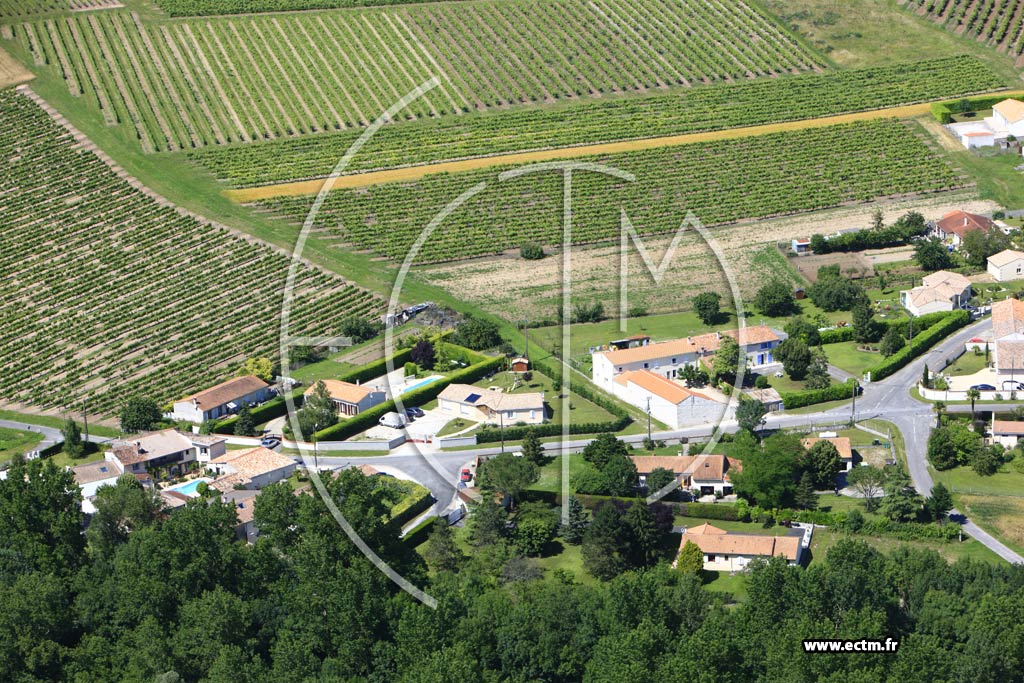 Photo arienne de Mainxe (L'Abbaye)