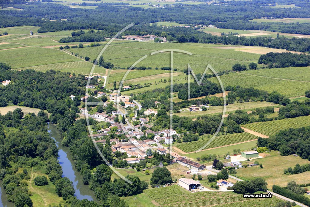 Photo arienne de Saint-Brice (La Maurie)