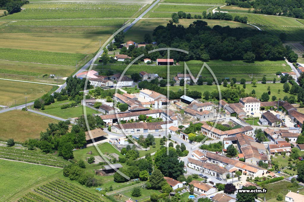 Photo arienne de Sainte-Svre (Les Buges)