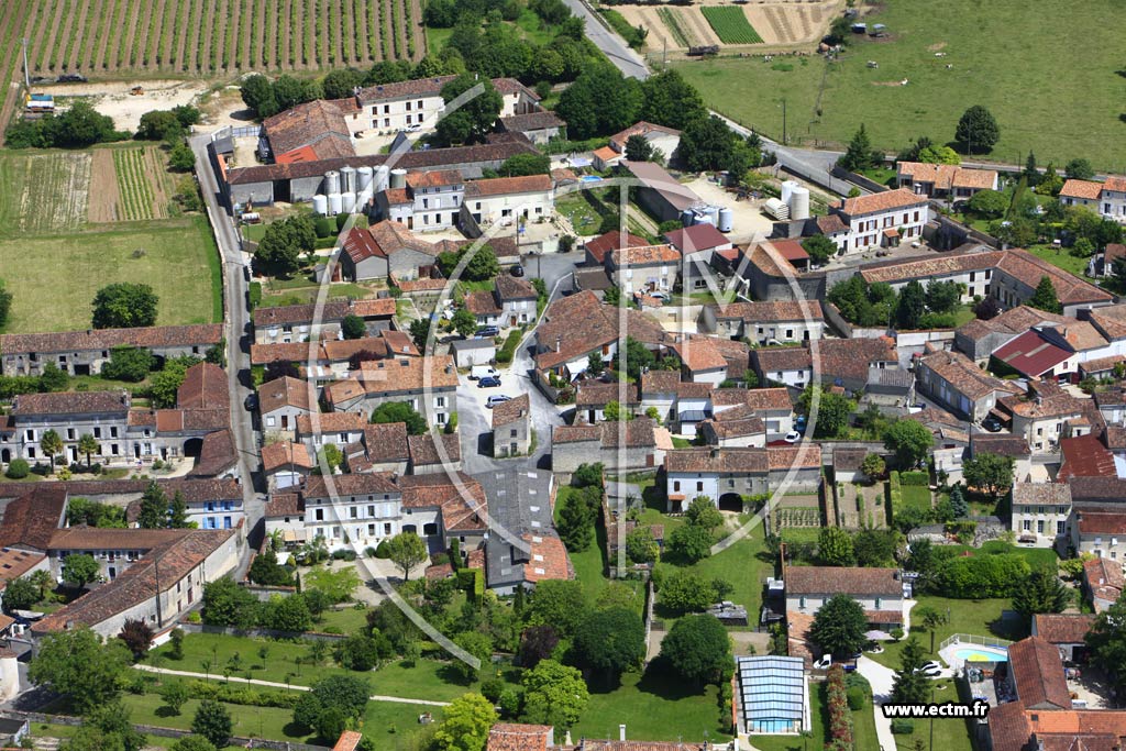 Photo arienne de Sigogne