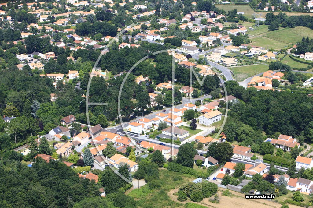Photo arienne de Basse-Goulaine (Les Landes de la Ple)