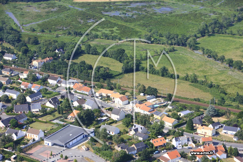 Photo arienne de Couron (Les Ardillets)