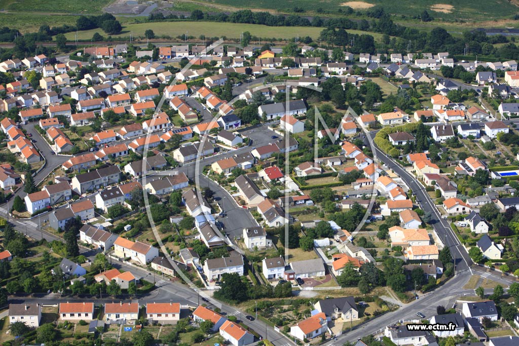 Photo arienne de Couron (Les Ardillets)